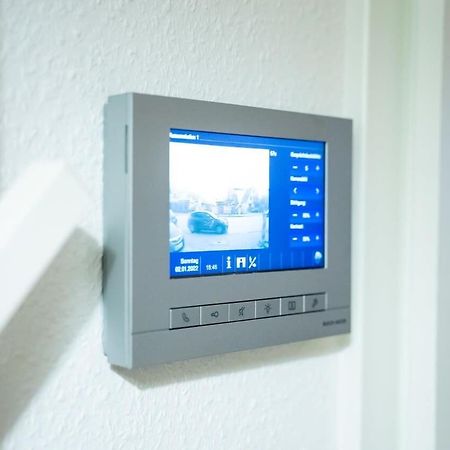 Four Bedroom In Urban Location Хамбург Екстериор снимка