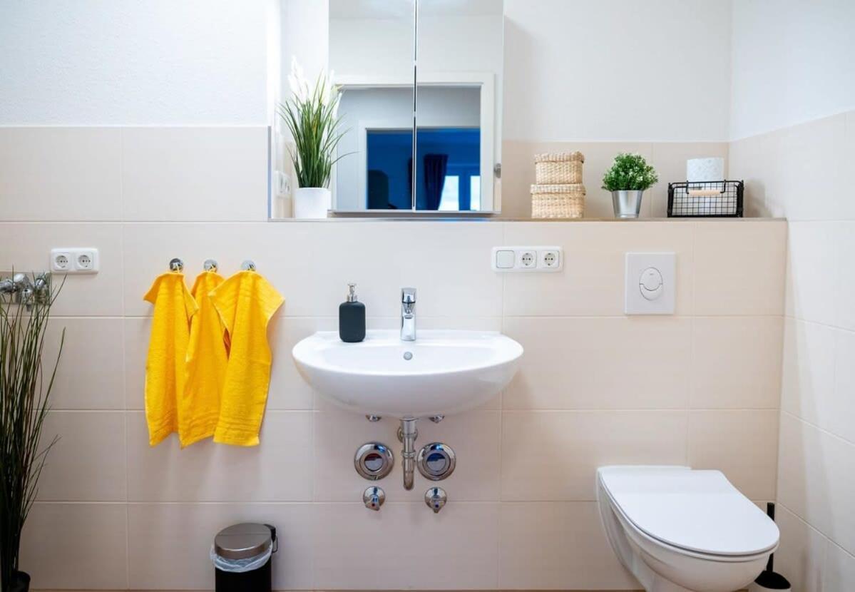 Four Bedroom In Urban Location Хамбург Екстериор снимка